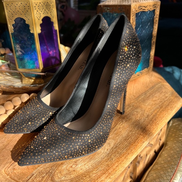 Just Fab rhinestone pumps!! Brand new 🤩size 8 1/2 - Picture 11 of 13